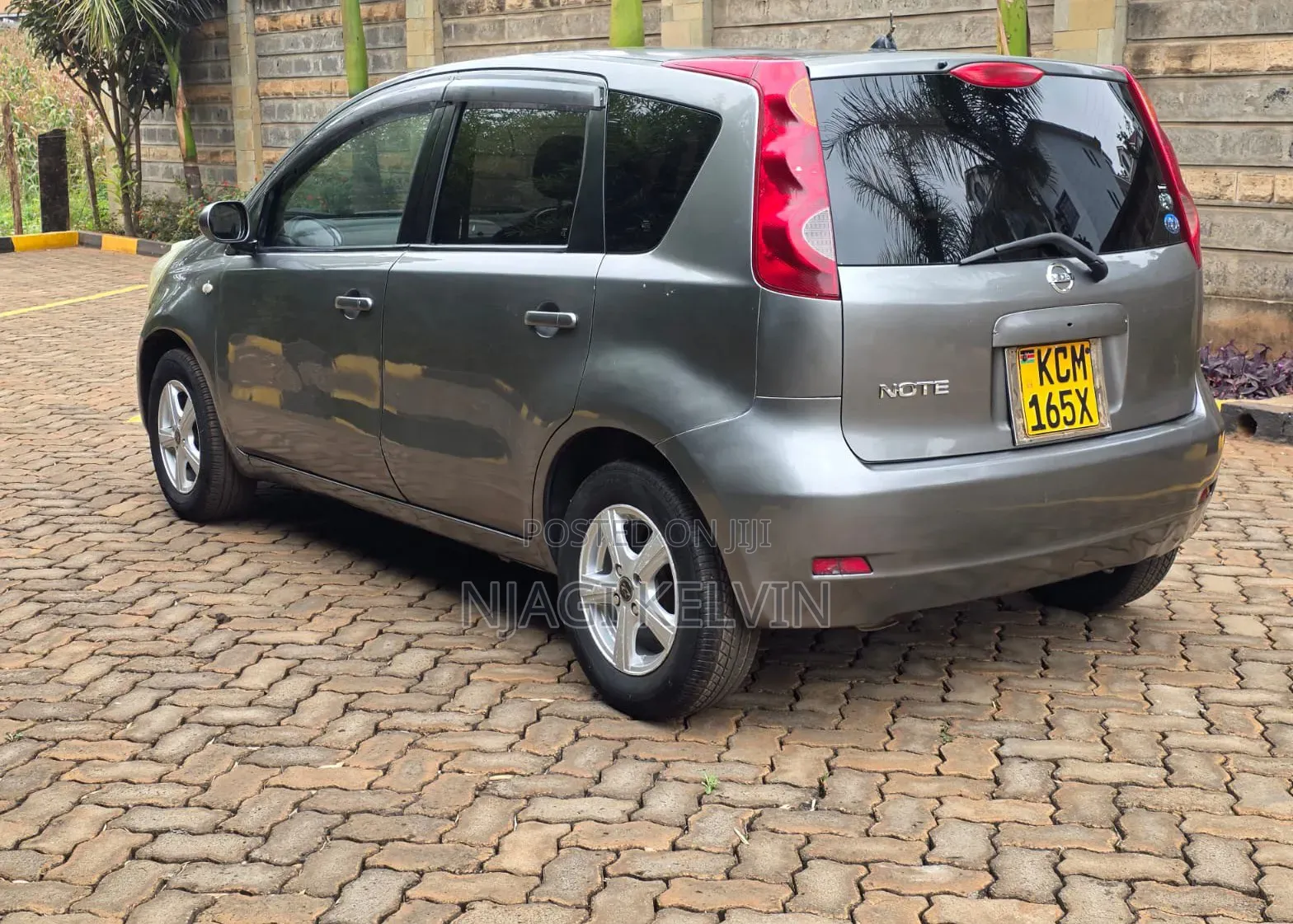 Nissan Note 2010 Gray