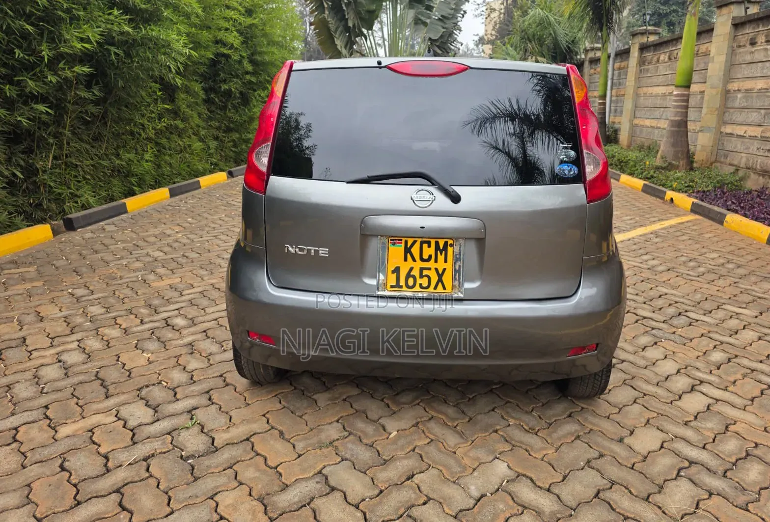 Nissan Note 2010 Gray