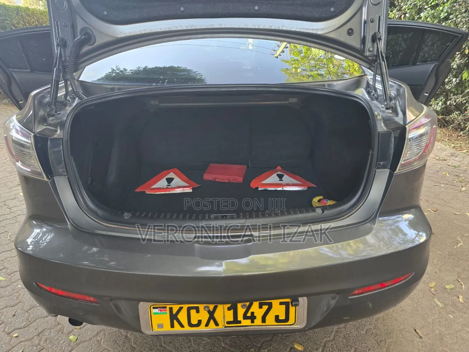 Mazda Axela 2012 Gray