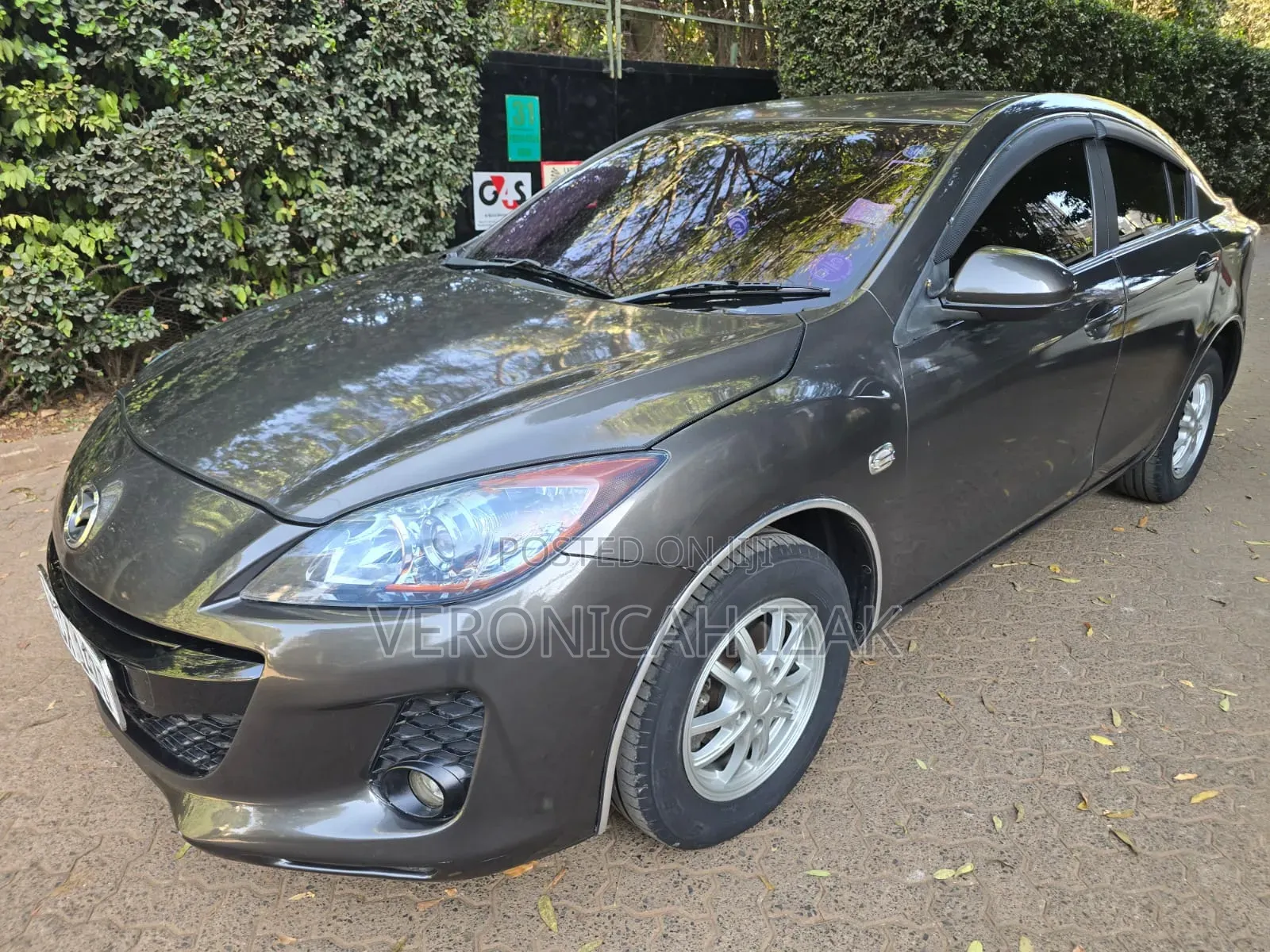 Mazda Axela 2012 Gray