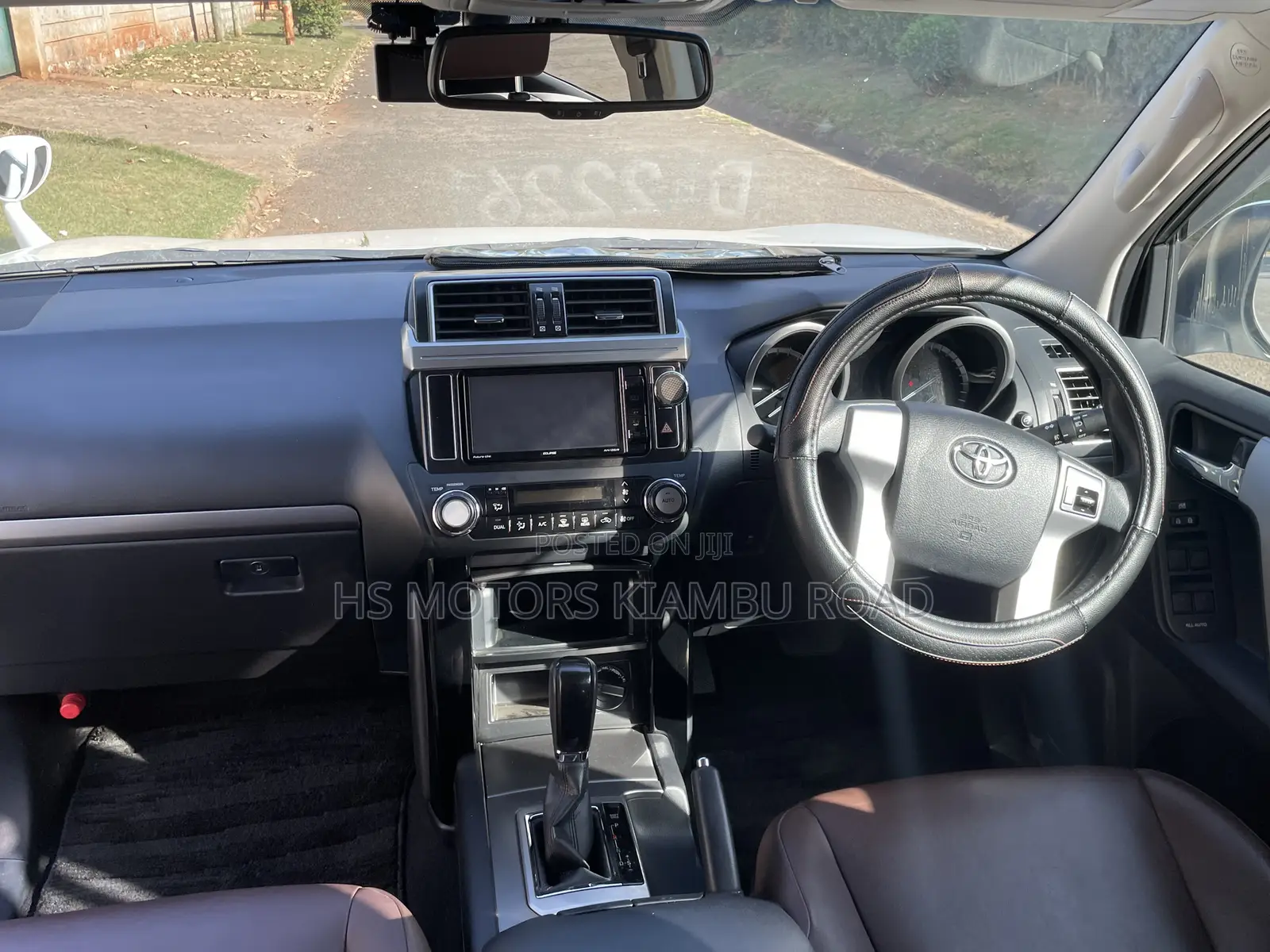 Toyota Land Cruiser Prado 2.7 2017 White