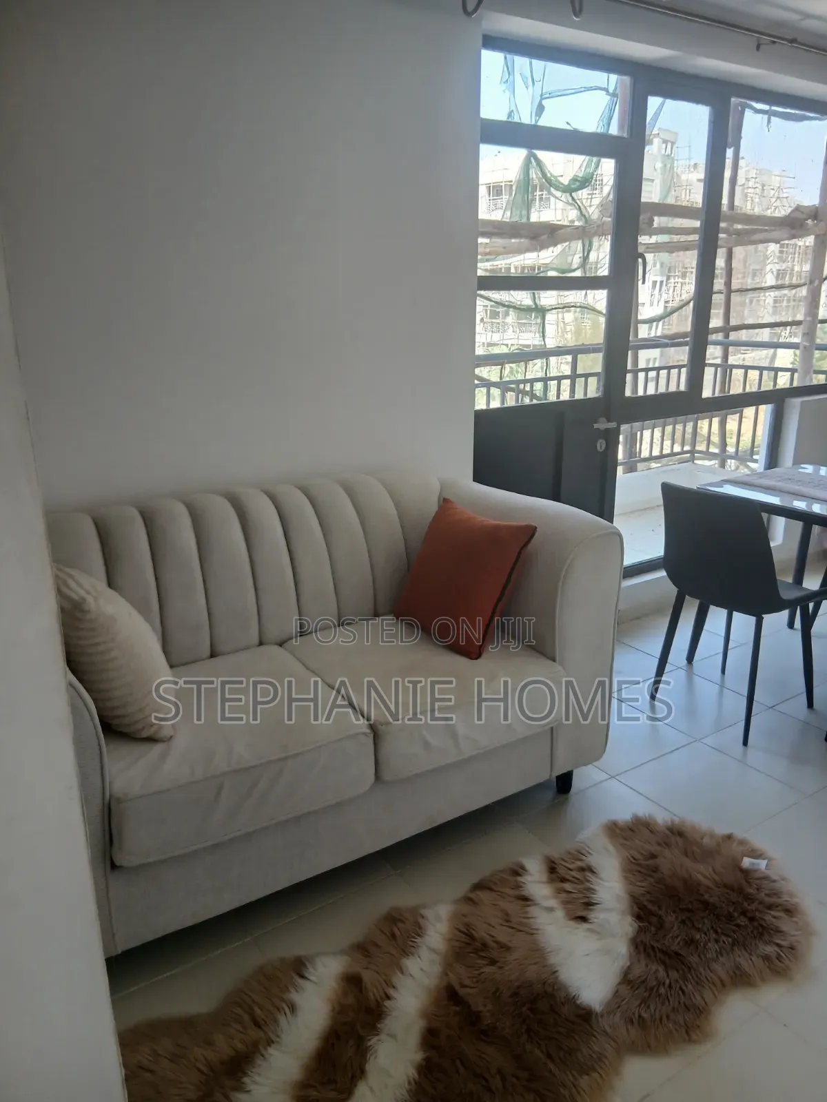 1bdrm Duplex in Thome for sale