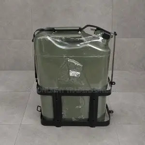 20 Litre Fuel Jerrycan With Jerrycan Shelf