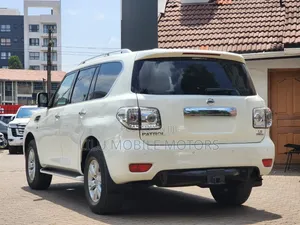 Nissan Patrol 2017 White