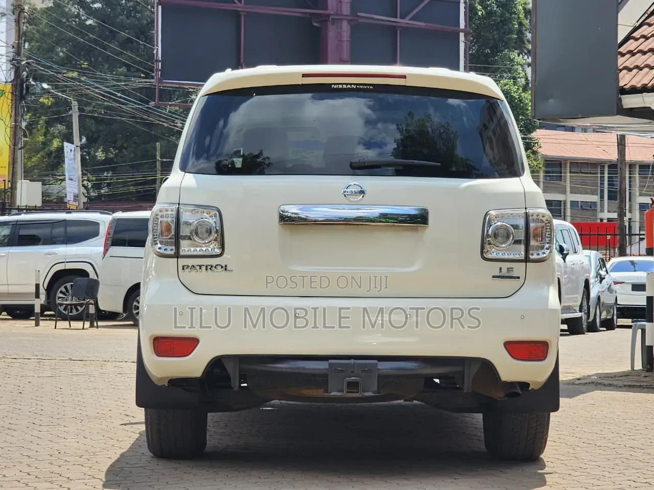 Nissan Patrol 2017 White
