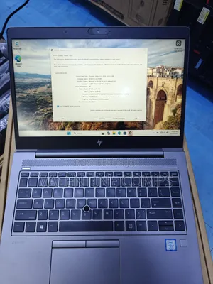 Laptop HP ZBook Firefly 14 G7 8GB Intel Core i5 SSD 512GB