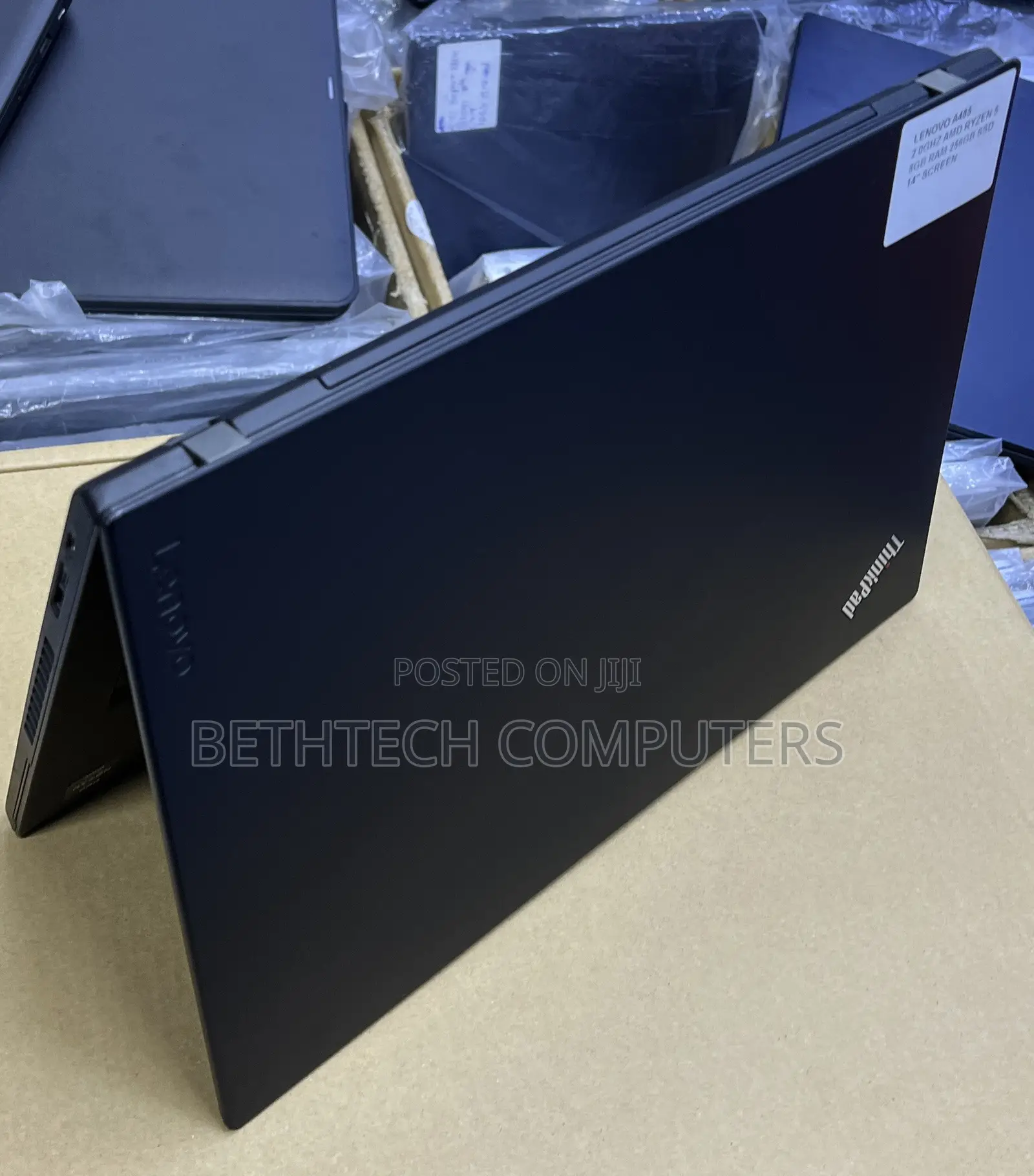 Laptop Lenovo ThinkPad A485 8GB AMD Ryzen 5 SSD 256GB