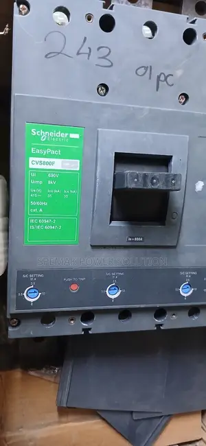 800Amps McCb Schineider