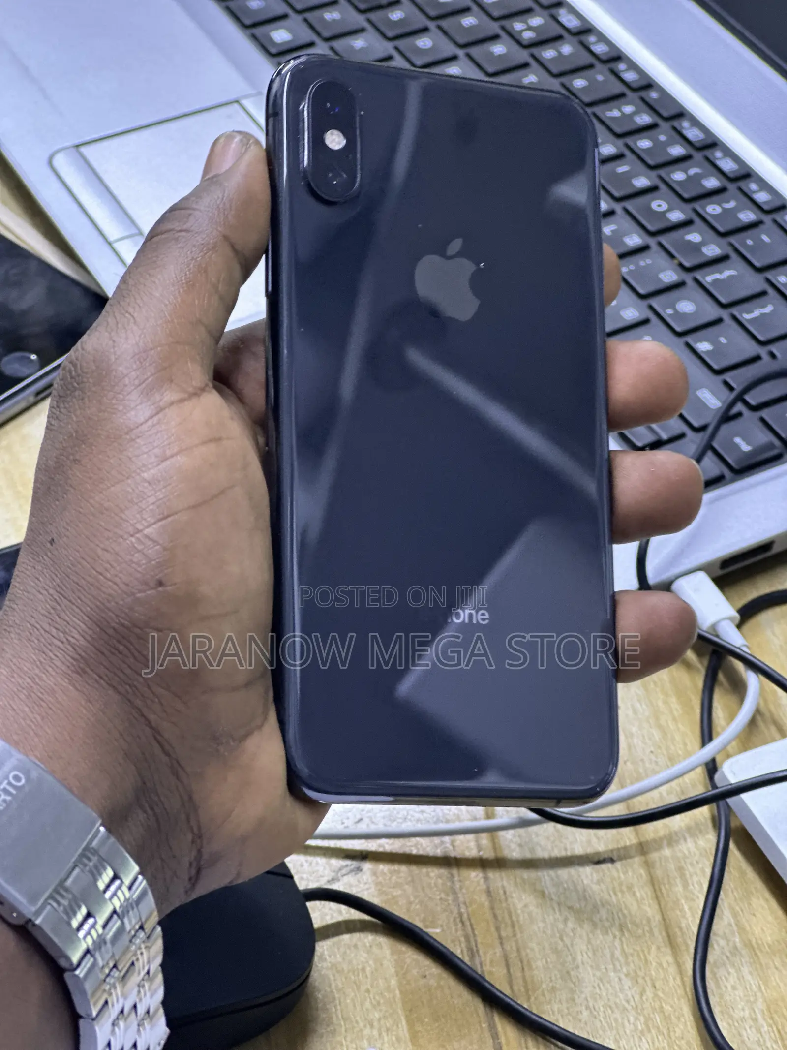 Apple iPhone XS 64 GB Black