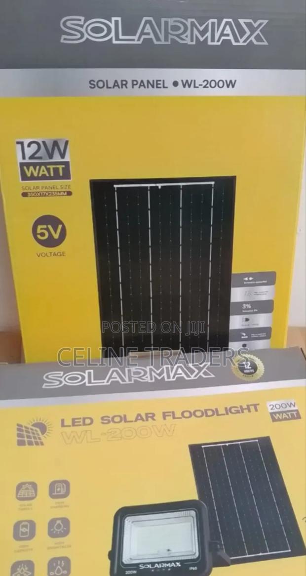 Solarmax 200w Solar Floodlight - main view