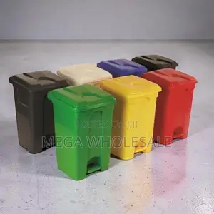 Direct Factory Prices 30L Hard Plastic Waste Garbage Dust Pedal Bin