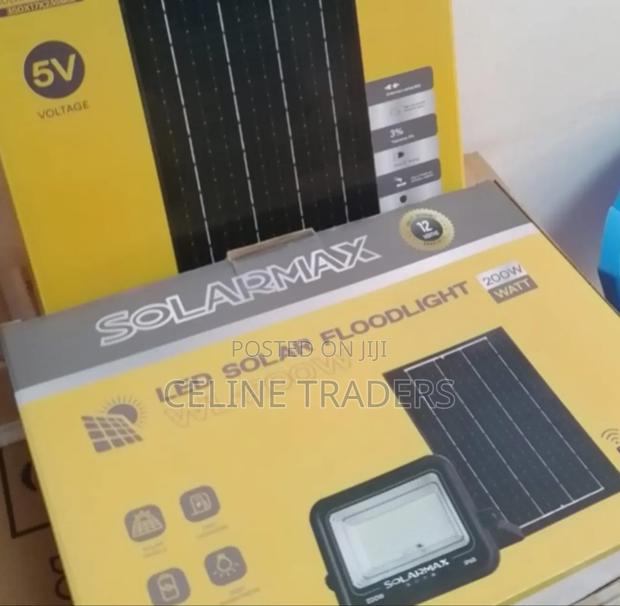 Solarmax 200W Led Solar Floodlight - main view