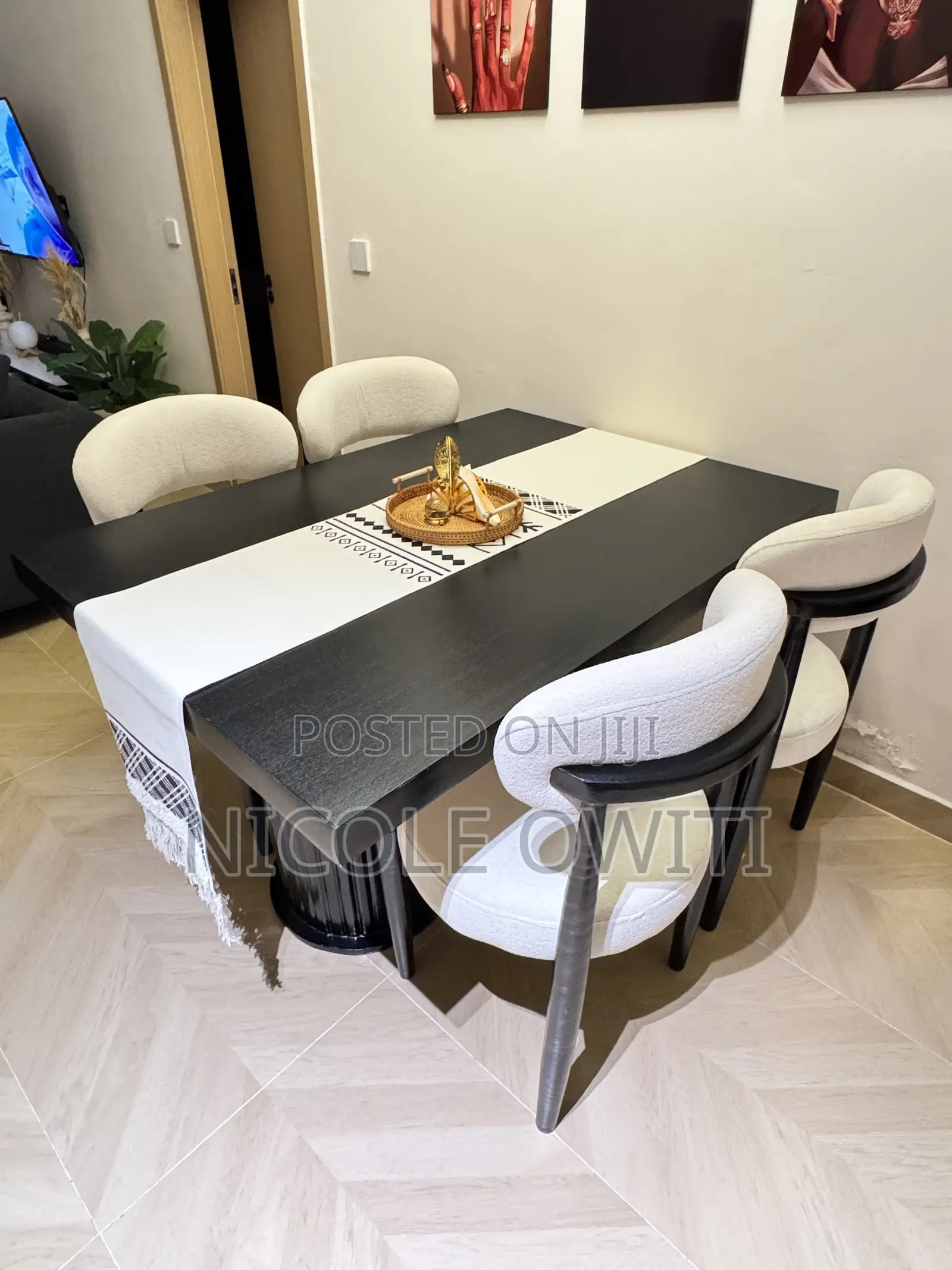 4 Seater Dining Table