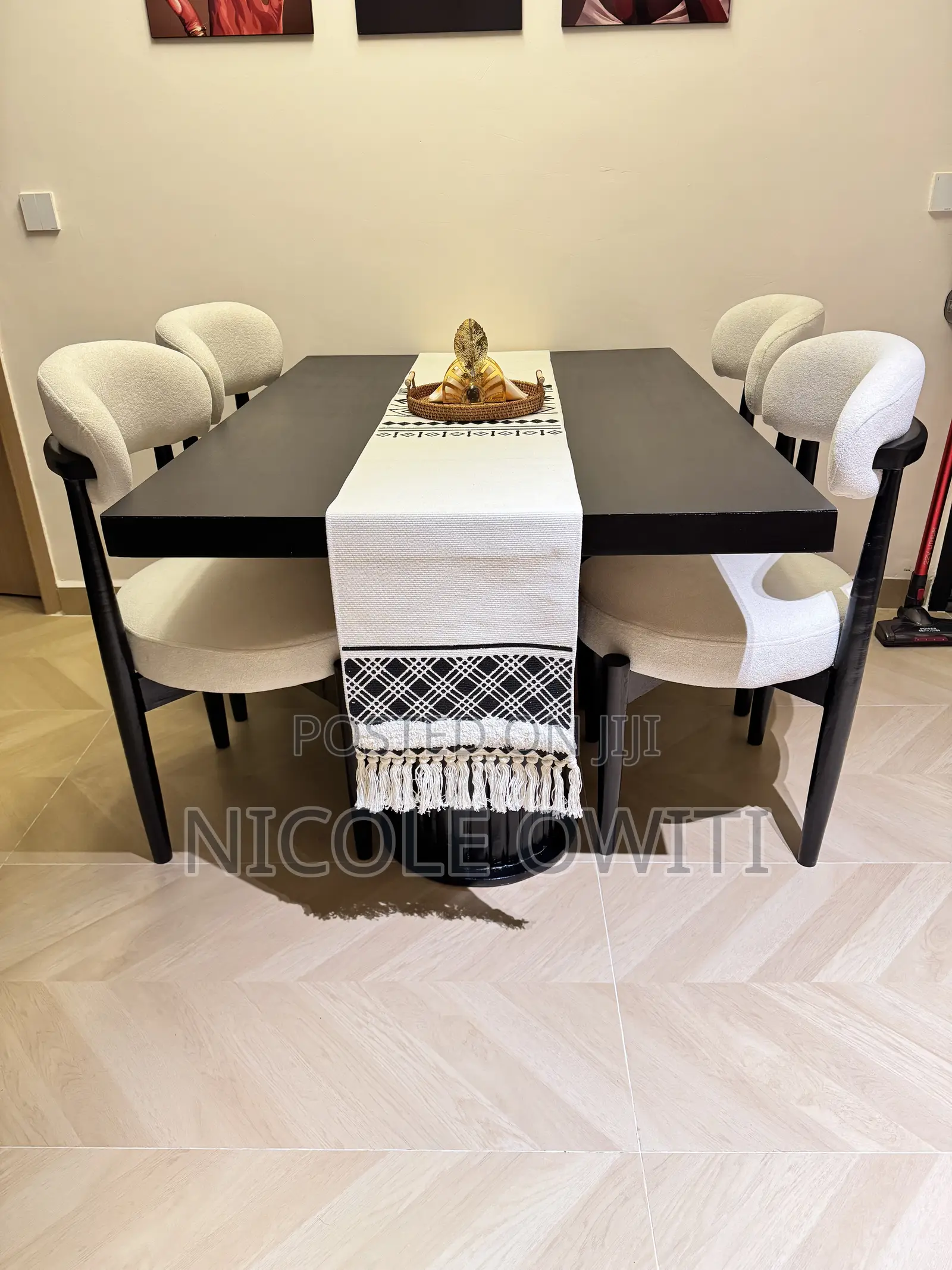 4 Seater Dining Table