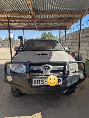 Toyota Hilux 3.0 D-4D Double Cab 4x4 Raider 2007 Silver
