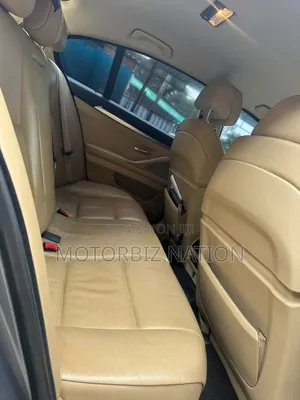 BMW 528i 2012 Gray