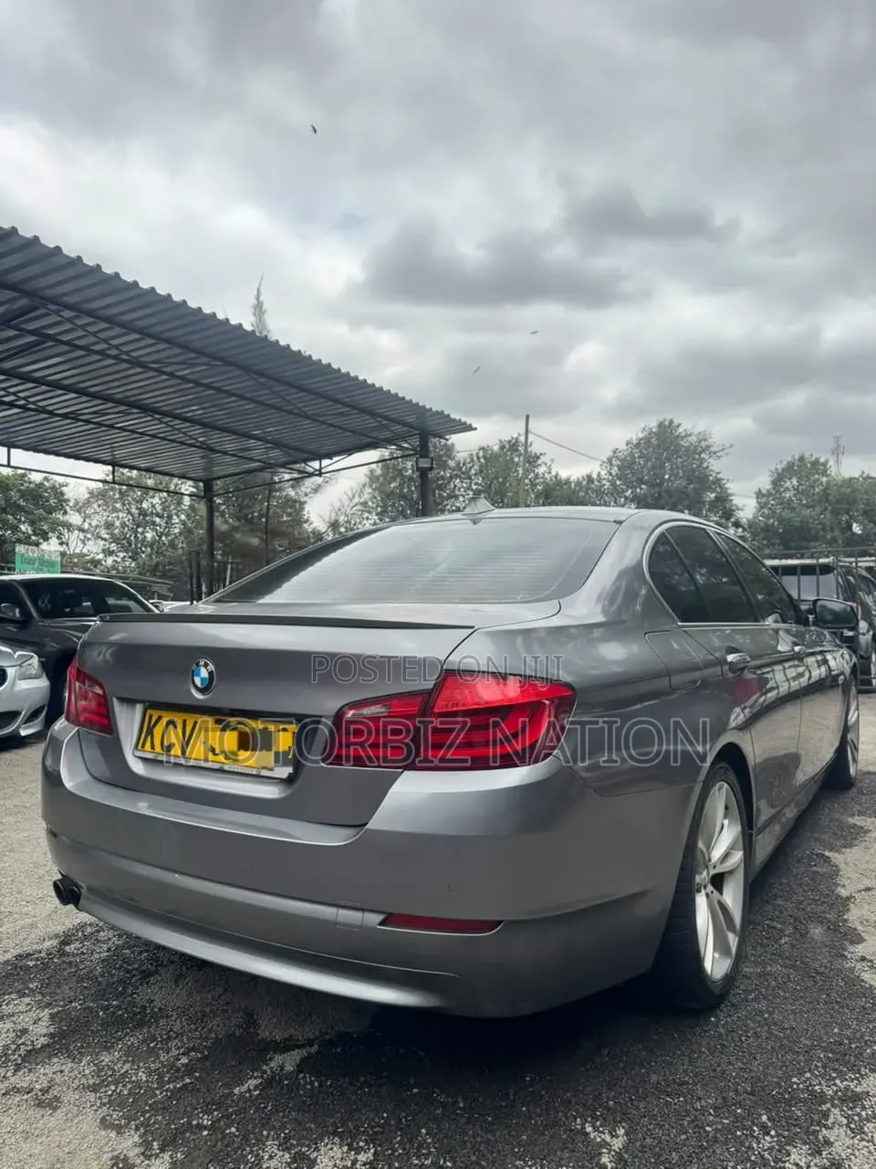BMW 528i 2012 Gray
