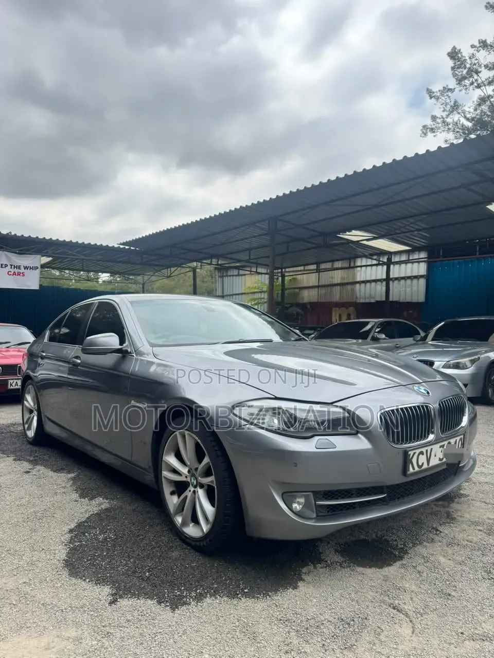 BMW 528i 2012 Gray