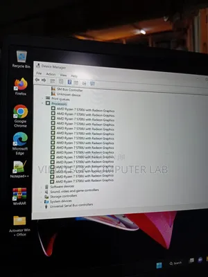 Laptop Dell Inspiron 3541 8GB AMD Ryzen 7 HDD+SSD 256GB