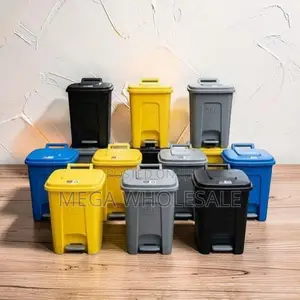Budget Prices 30L Litres Hard Plastic Waste Garbage Dust Pedal Bin