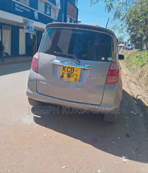 Toyota Ractis 2008 Gray