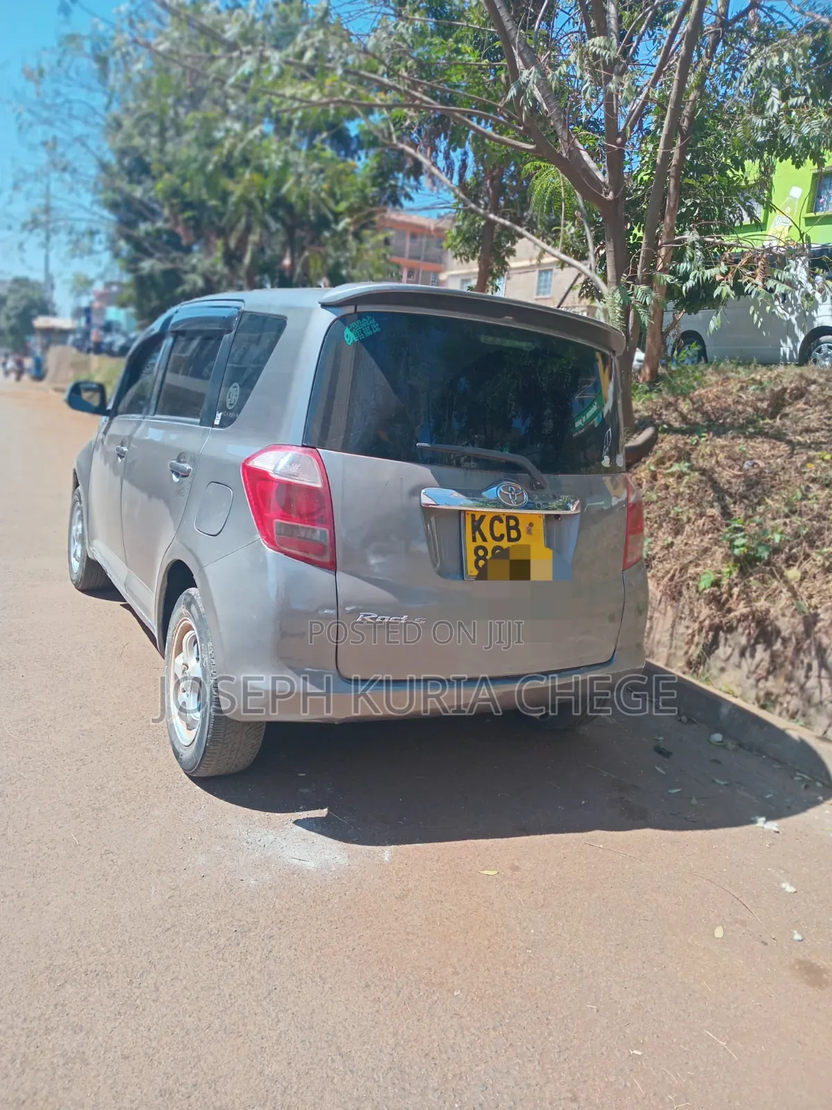 Toyota Ractis 2008 Gray