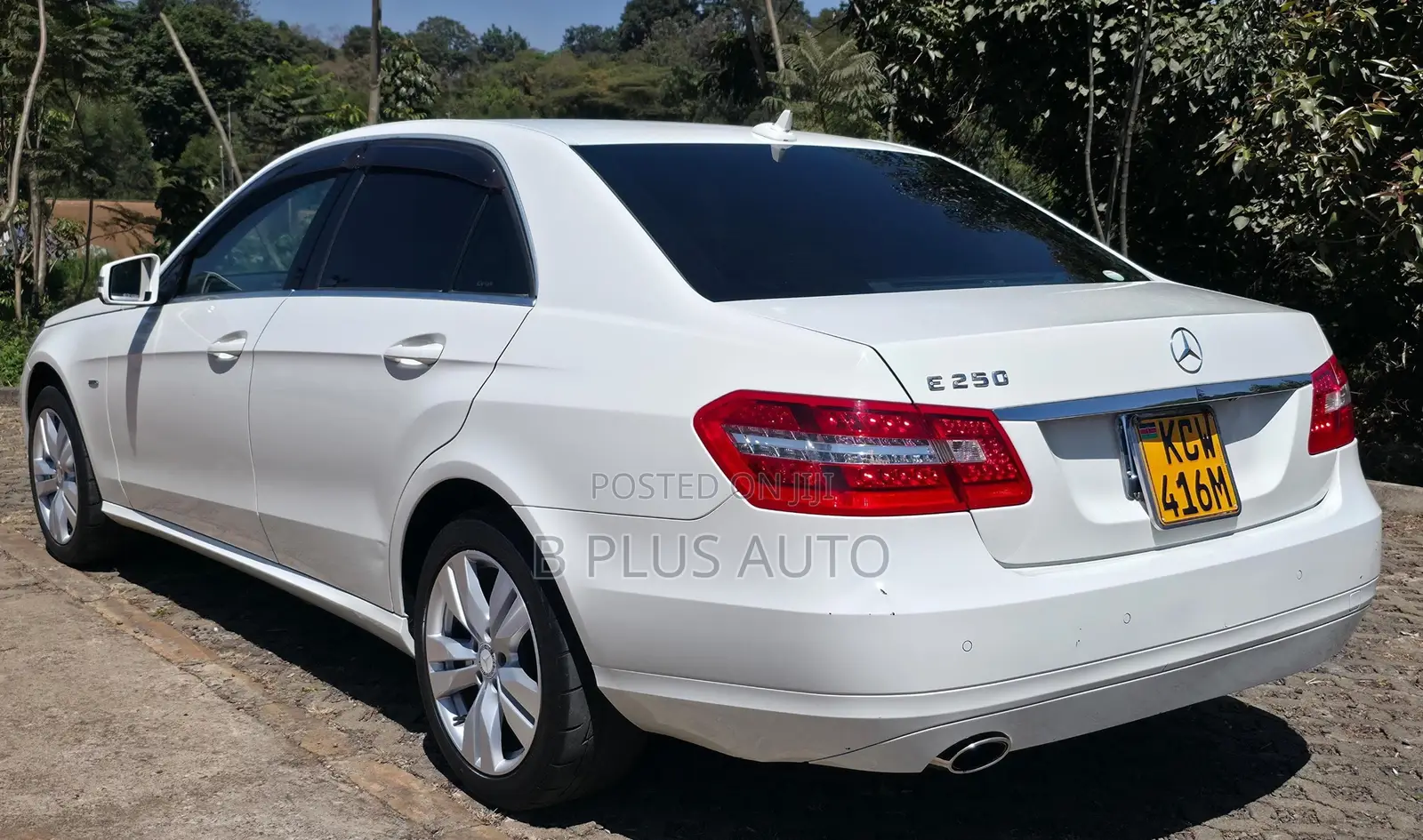 Mercedes-Benz E250 2012 White