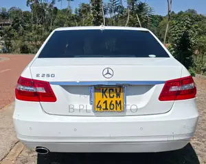 Mercedes-Benz E250 2012 White