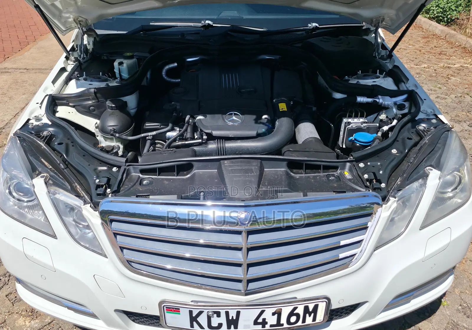 Mercedes-Benz E250 2012 White