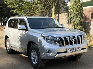 Toyota Land Cruiser Prado 3.0 TD 2012 Silver