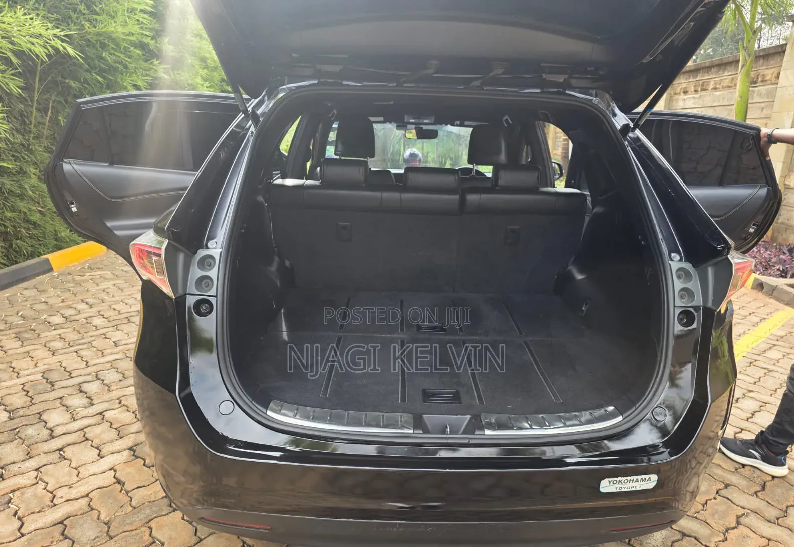 Toyota Harrier 2017 Black