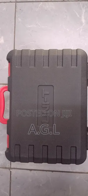 UNI-T (UT276A) Earth Clamp Tester