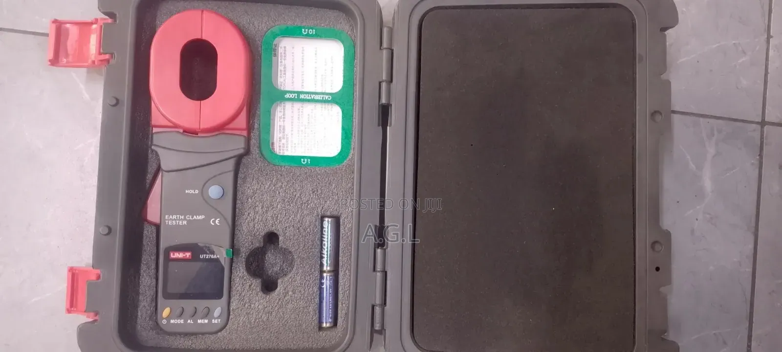 UNI-T (UT276A) Earth Clamp Tester