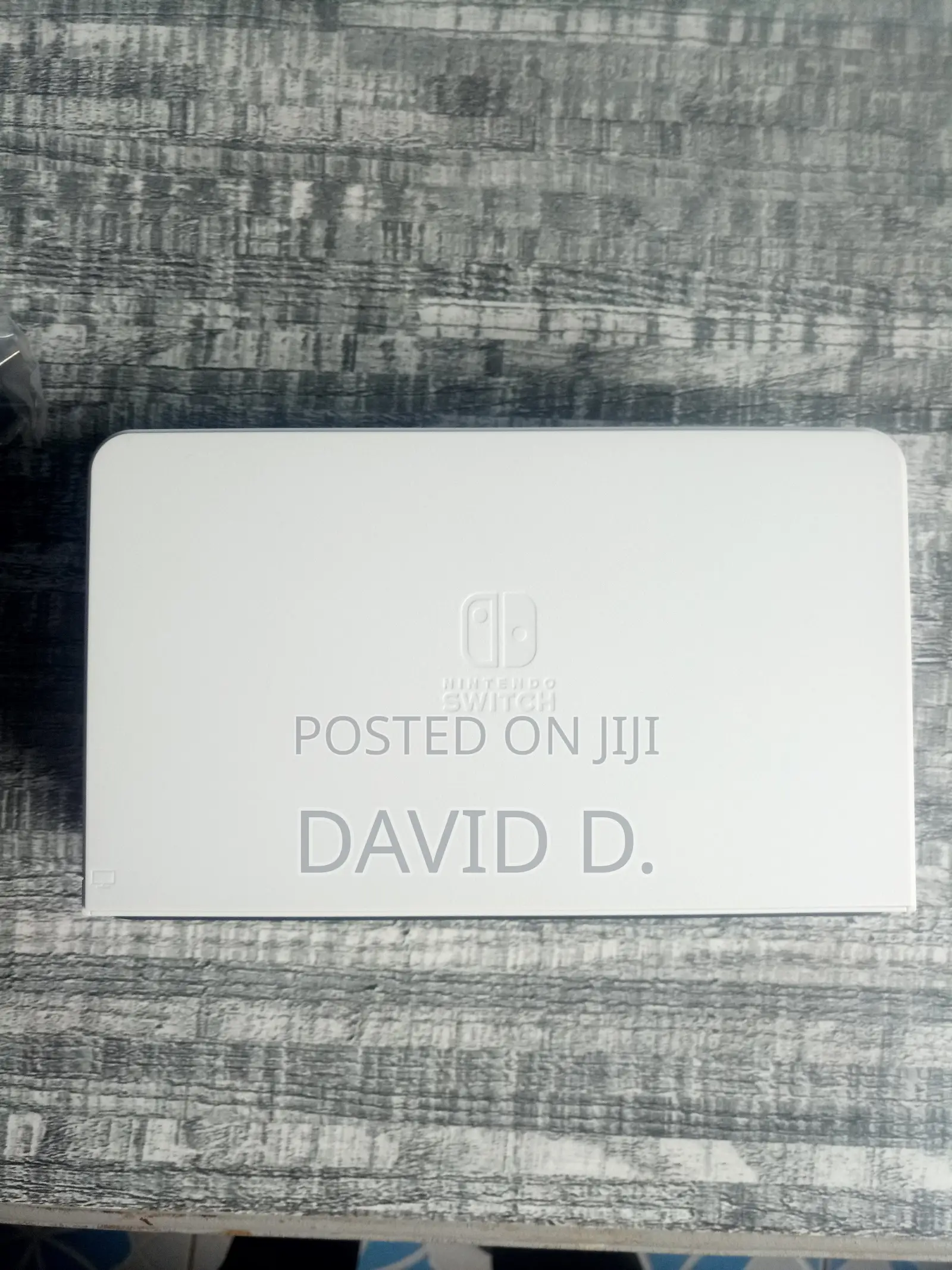Nintendo Switch OLED + Mario Kart 8 + 256GB SD Card