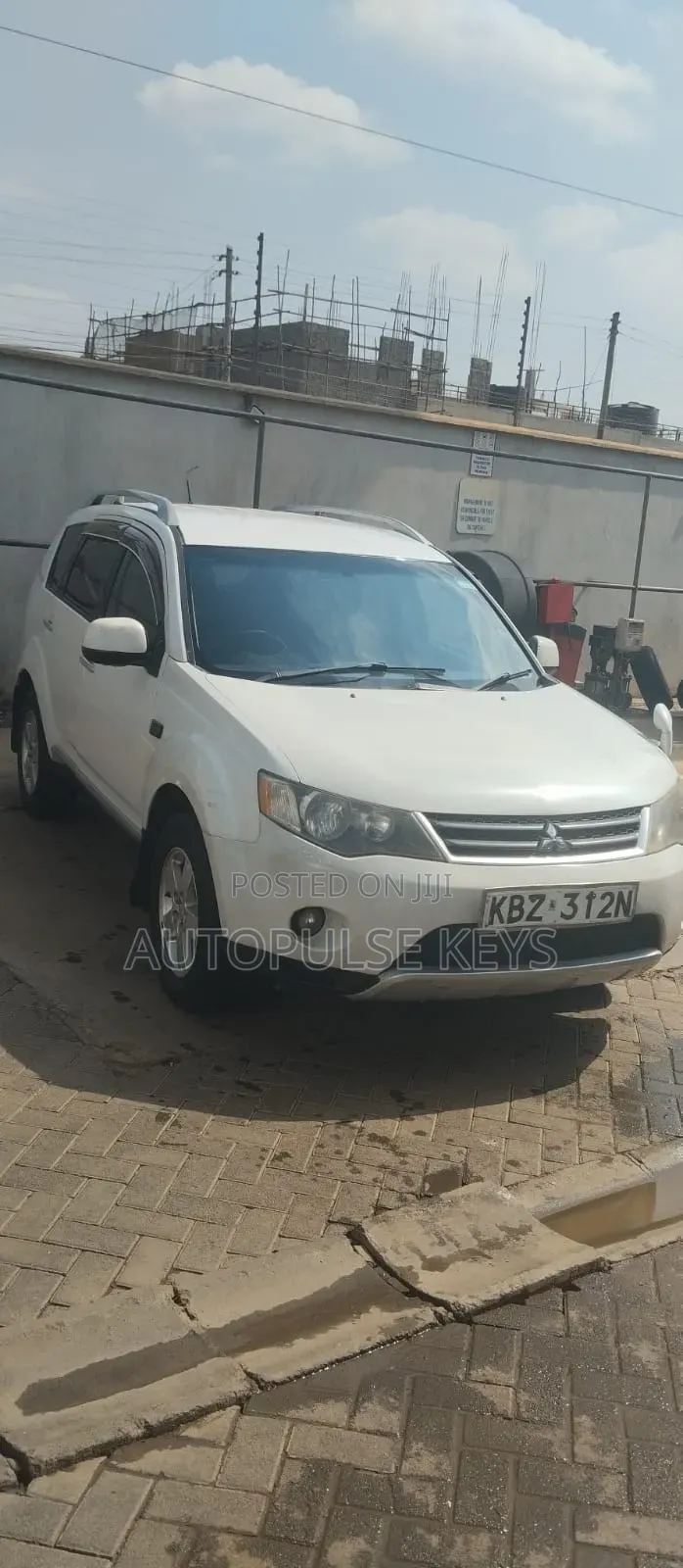 Mitsubishi Outlander 2007 White
