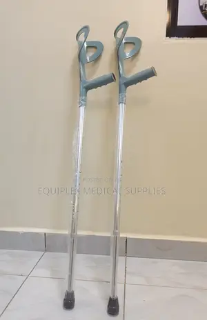 Heavy Duty Open Cuff Crutches (Height Adjustable)