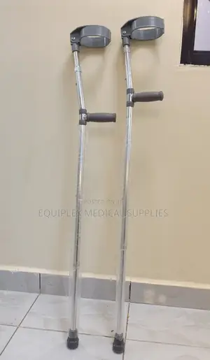 Heavy Duty Open Cuff Crutches (Non Slip Rubber)