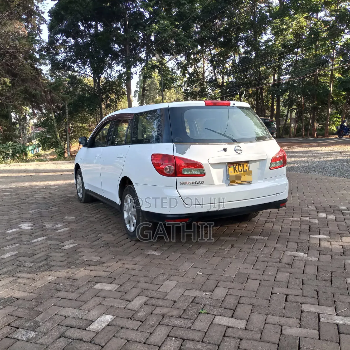Nissan Wingroad 2012 White