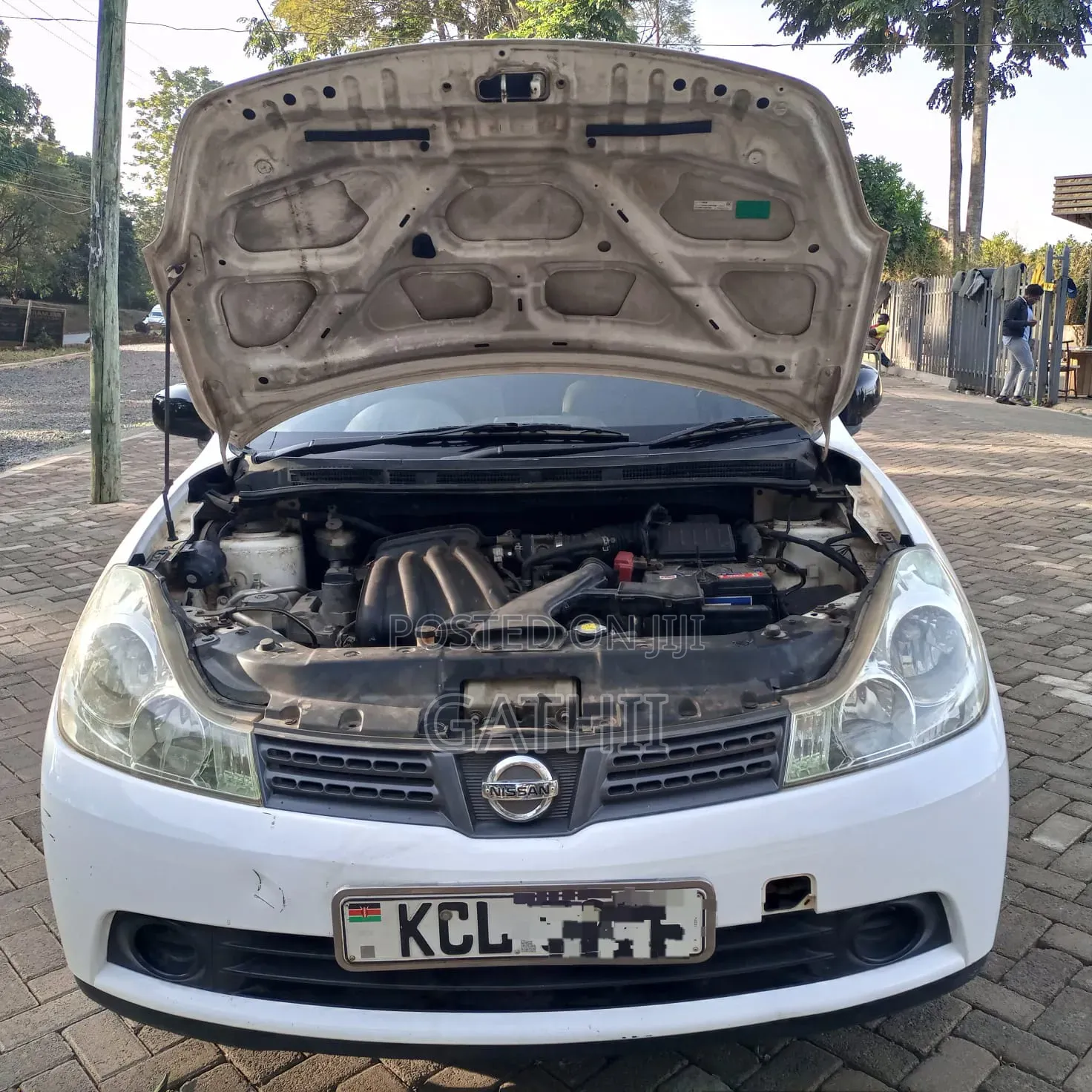 Nissan Wingroad 2012 White
