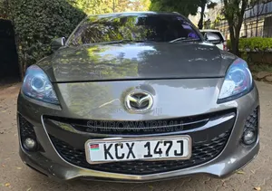 Mazda Axela 2012 Brown