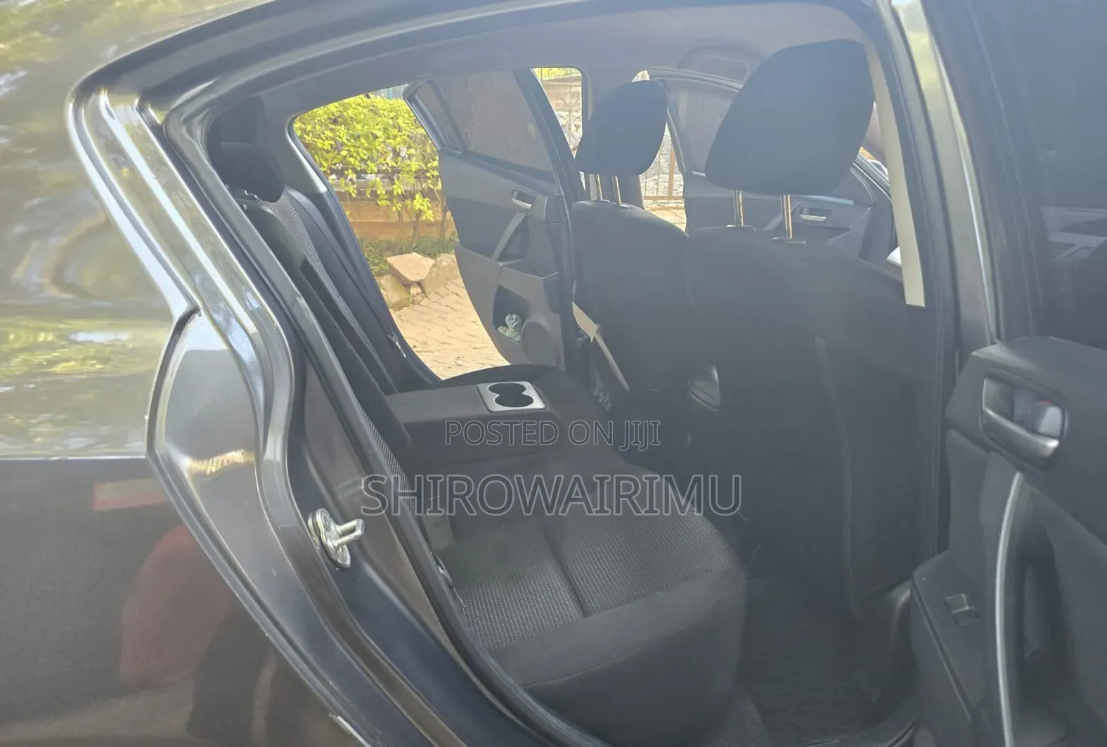 Mazda Axela 2012 Brown