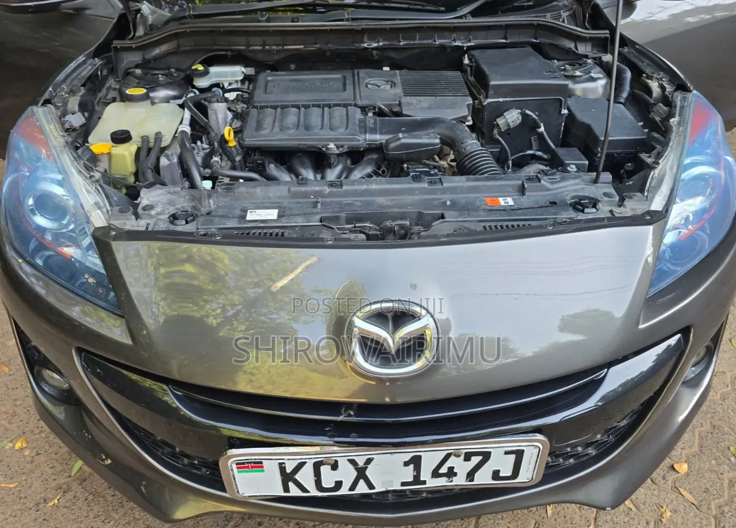 Mazda Axela 2012 Brown