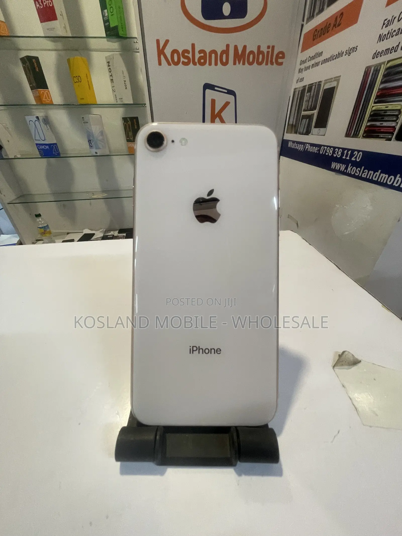 Apple iPhone 8 64 GB Gold