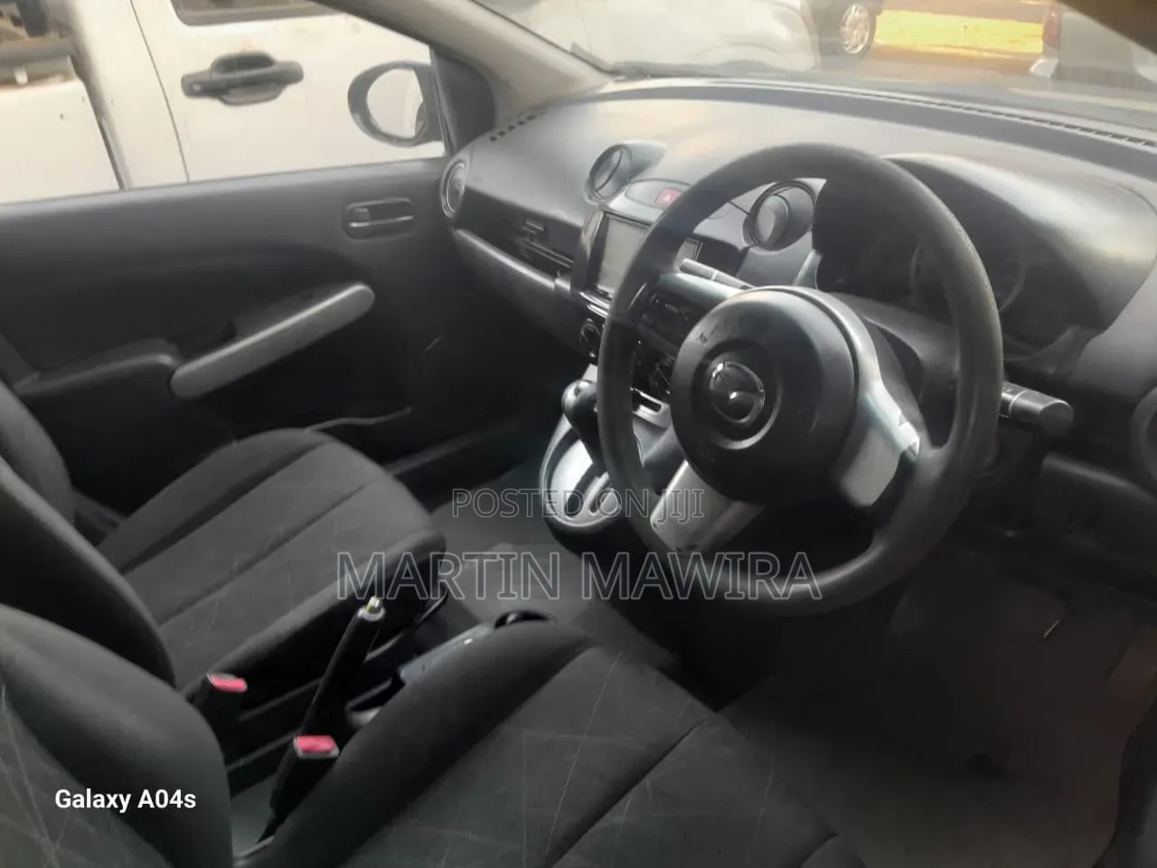 Mazda Demio 2012 Silver