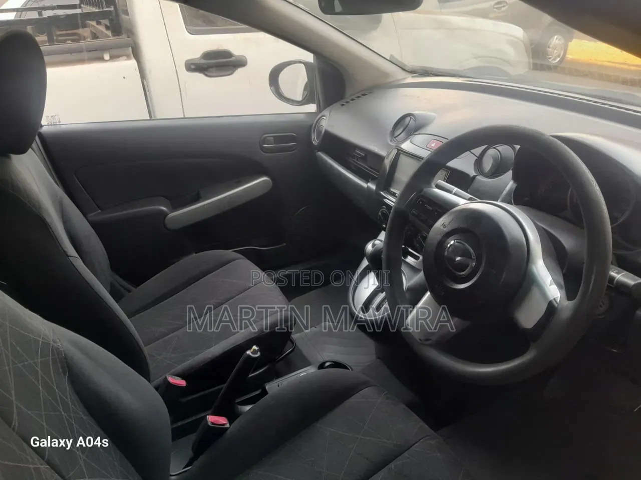 Mazda Demio 2012 Silver