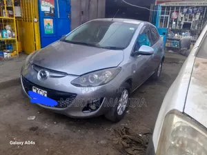 Mazda Demio 2012 Silver