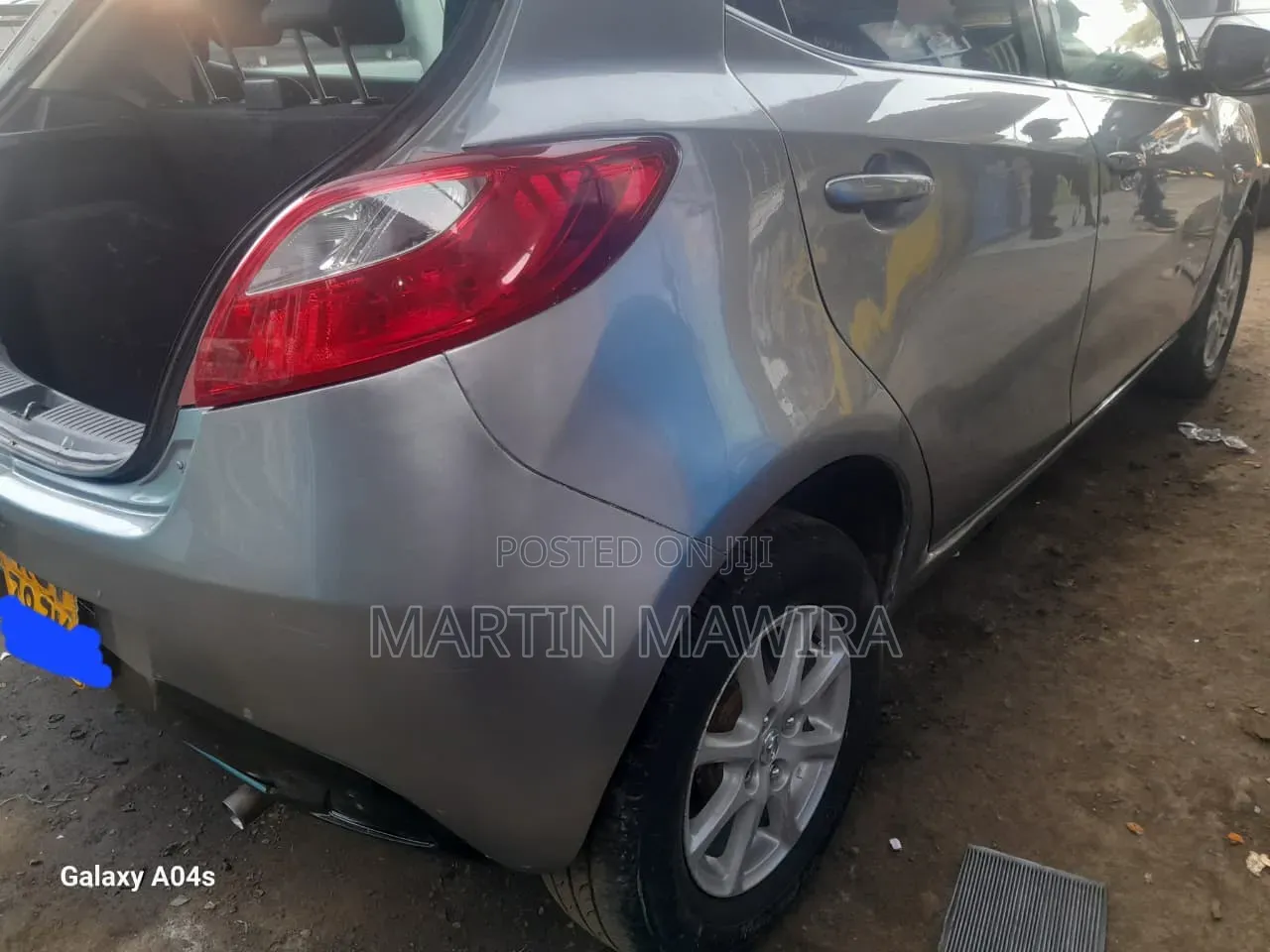 Mazda Demio 2012 Silver