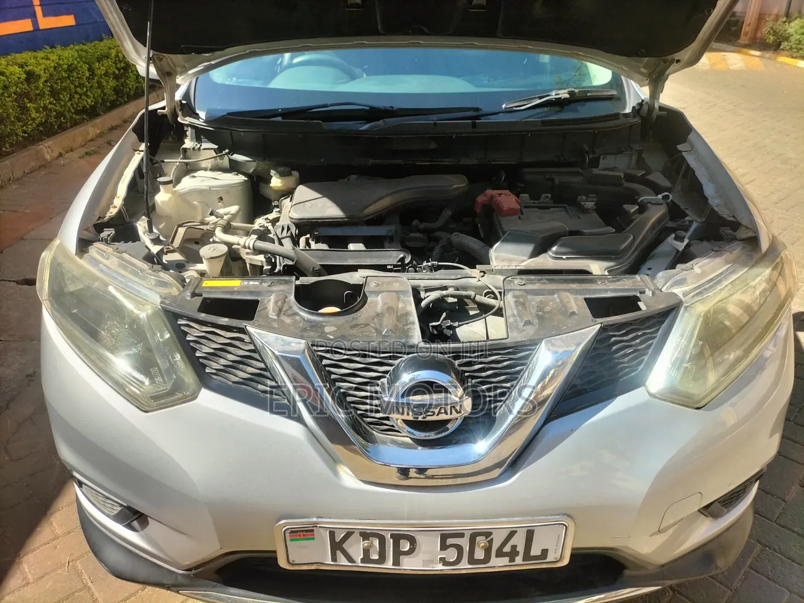 Nissan X-Trail 2015 Silver