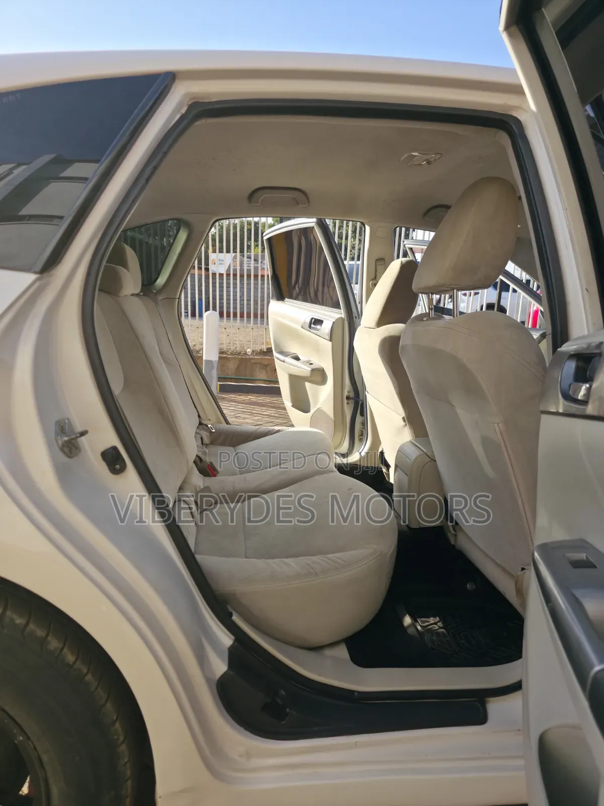 Subaru Impreza 2010 White