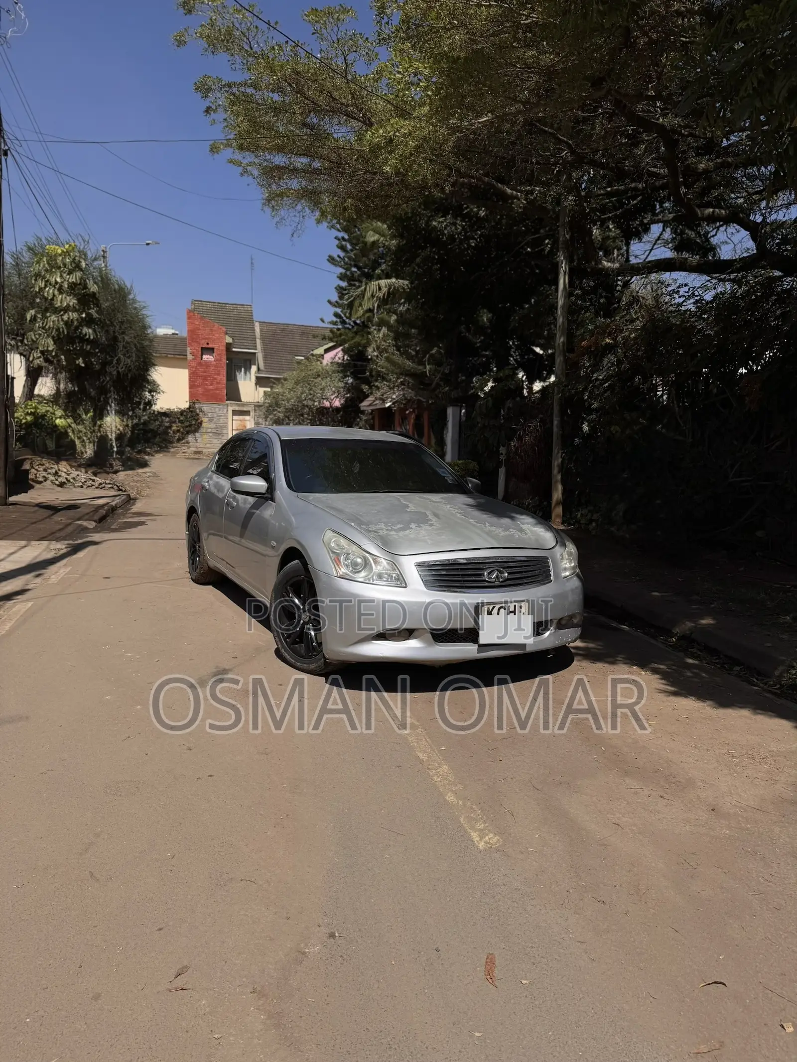 Nissan Skyline 2010 Gray